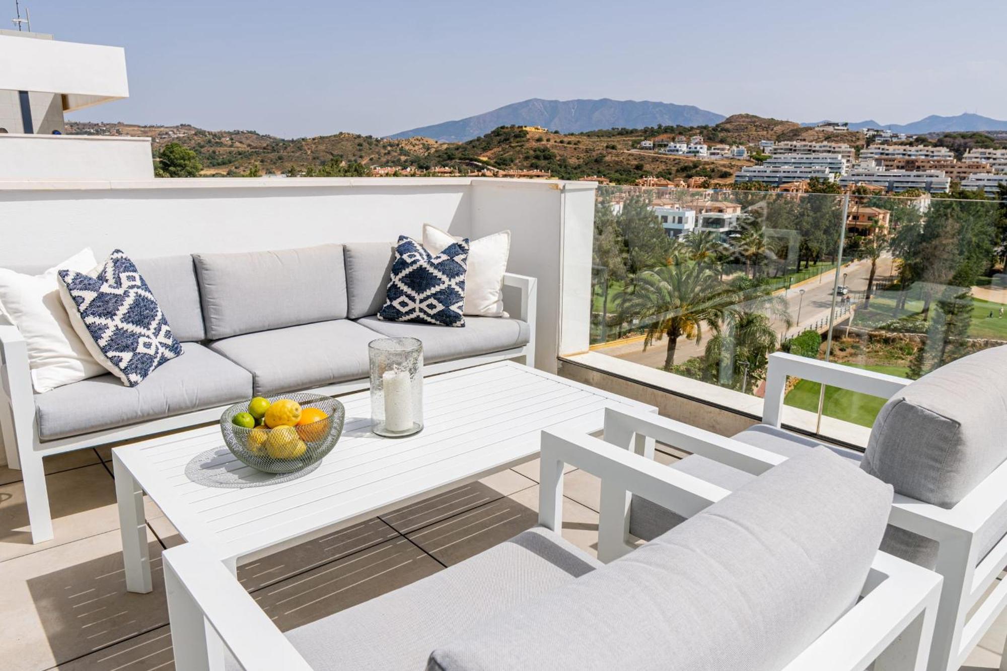 Magnificent Frontline Golf Penthouse In Navigolf La Cala De Mijas Apartment Luaran gambar